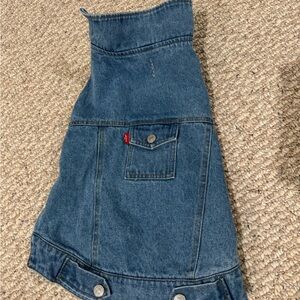 Levi’s Denim Dog Jacket with Pocket